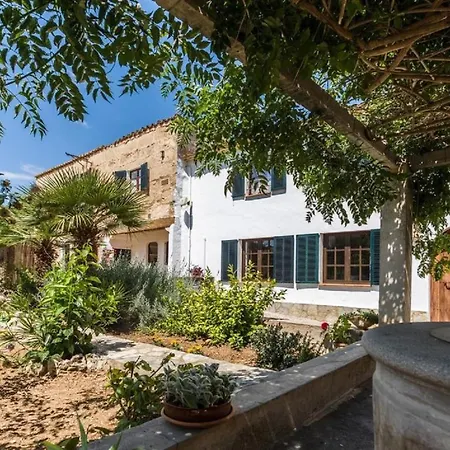 Garroverar Villa *